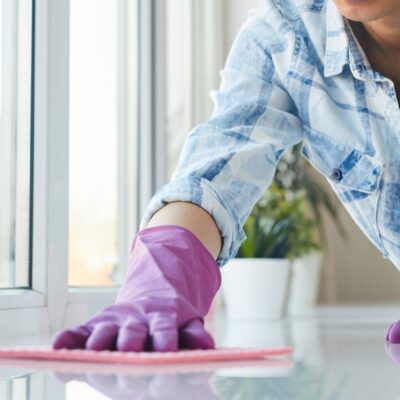 5 Spring Cleaning Do’s and Don’ts From a Physio 